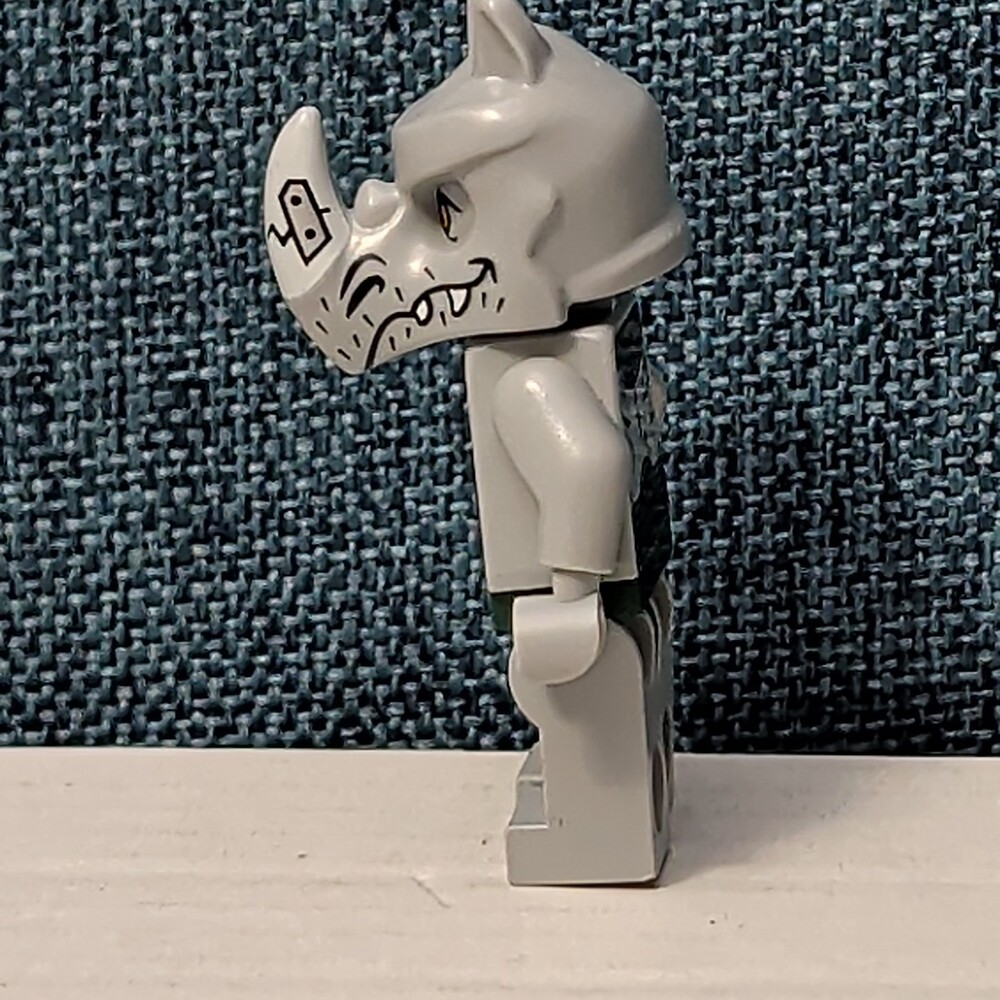 LEGO Legends of Chima RINONA Minifigure | Rhino Tribe loc060 | Retired 70131 - Picture 13 of 16